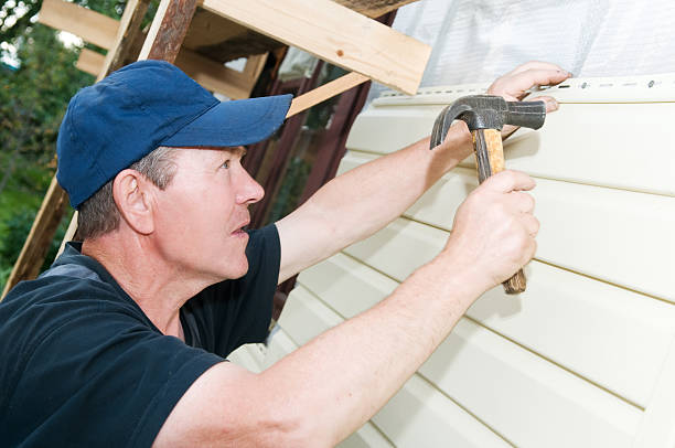 Best Garage Cleanout  in Surrey, ND
